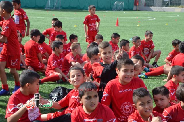  فيديو: الرئيس عادل بدير يشارك الطلاب في الكرنفال الرياضي    ويؤكد  هذا الجيل هو جيل الاستثمار التربوي والاخلاقي والرياضي   
